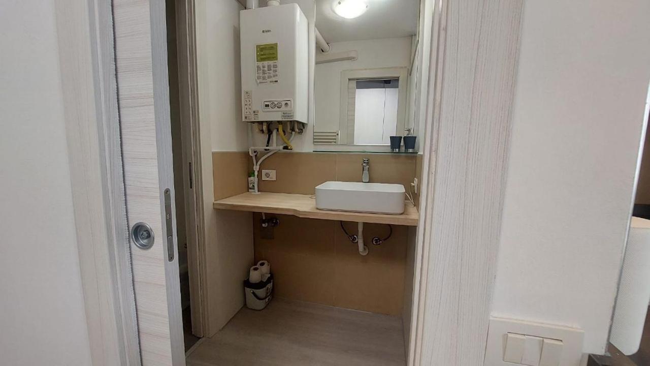 Loftcentre Apartment Bergamo Bagian luar foto